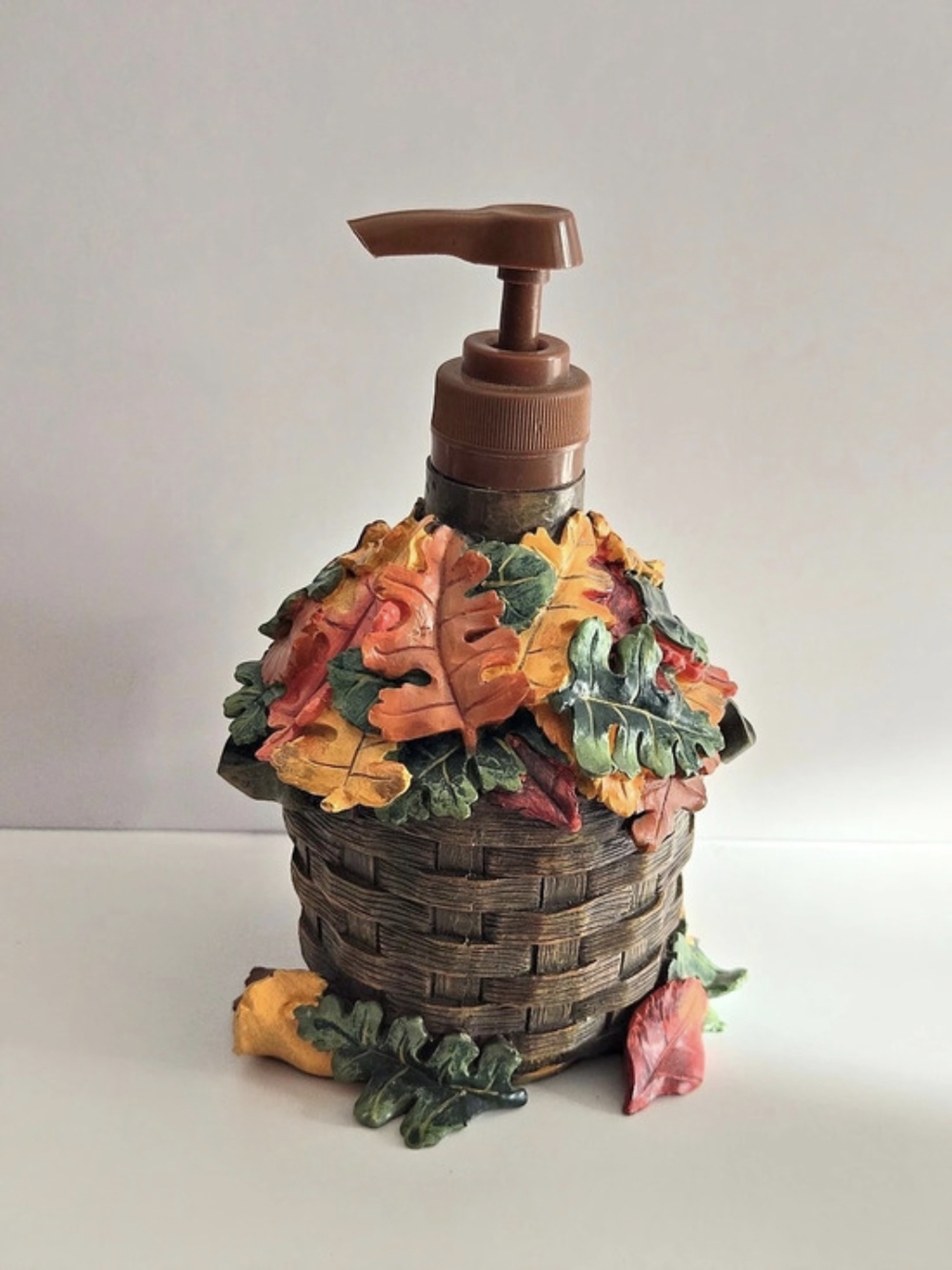 Vintage Autumn Harvest Fall Leaves & Basket Soap / Lotion Dispenser